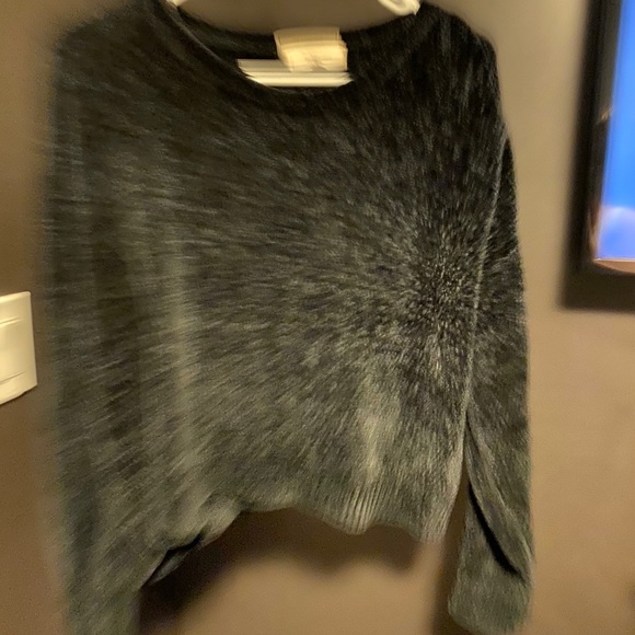 Shirt - Picture 1 of 2